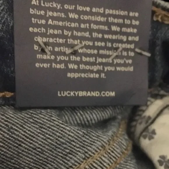 NWT $89 Lucky Brand | Bohemian | Fringe Hem Distressed Jeans | Size 00 - Picture 7 of 7